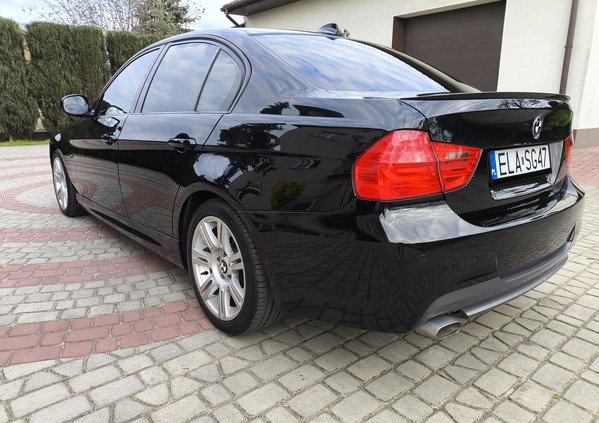 BMW Seria 3 cena 32900 przebieg: 265000, rok produkcji 2009 z Złocieniec małe 781